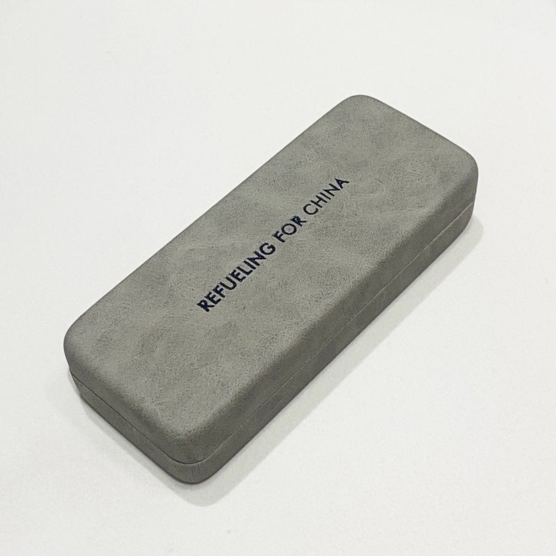 Men’s Retro Glasses Case - Large Portable for Myopia & Reading Glasses