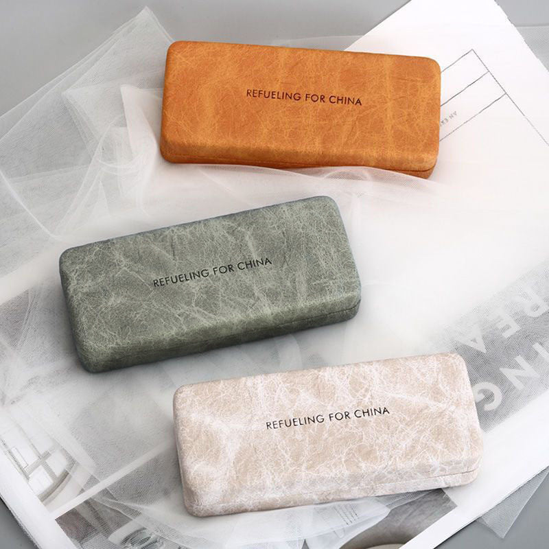 Men’s Retro Glasses Case - Large Portable for Myopia & Reading Glasses